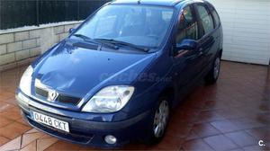 RENAULT Scénic CONFORT DYNAMIQUE 1.9DCI 5p.