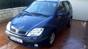 Renault Scénic Confort Dynamique 1.9dci 5p. -03