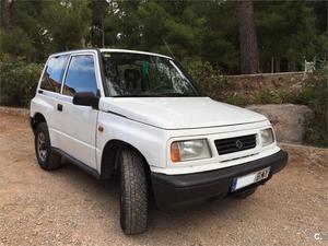 SUZUKI Vitara 2.0HDI MTOP LUJO AA 3p.