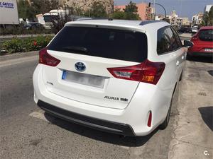 TOYOTA Auris Hybrid Advance Touring Sports 5p.