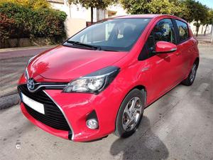 TOYOTA Yaris Hybrid Active 5p.