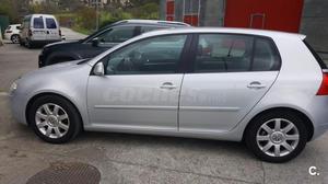 VOLKSWAGEN Golf 2.0 FSI Sportline 5p.