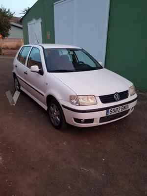 VOLKSWAGEN Polo 75 TRENDLINE -01