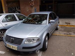 Volkswagen Passat 1.9 Tdi Edition 130cv 4p. -02