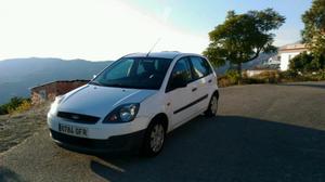 FORD Fiesta 1.4 TDCi Ambiente -08