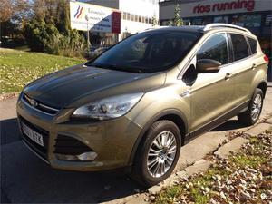 FORD Kuga 2.0 TDCi x4 Titanium Powershift 5p.