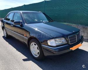 MERCEDES-BENZ Clase C C 200 ELEGANCE 4p.