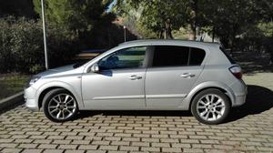 OPEL Astra 1.9 CDTi Cosmo 150 CV -05