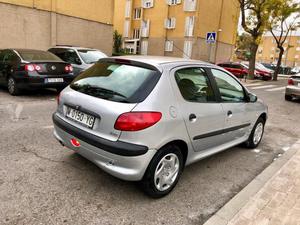 PEUGEOT 206 XTD 