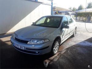 Renault Laguna Expression 1.9dci 120cv 5p. -03