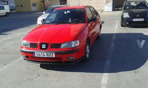 SEAT Córdoba 1.9 TDI SIGNA VARIO 90CV -02