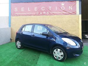 TOYOTA Yaris 1.3 VVTi Blue 5p.