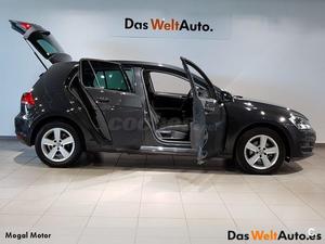 VOLKSWAGEN Golf Advance 1.6 TDI 105cv BMT 5p.