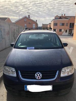 VOLKSWAGEN Touran 1.9 TDI TRENDLINE -03