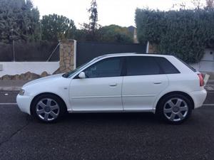 AUDI A3 1.9 TDi quattro Ambition 130 CV -01