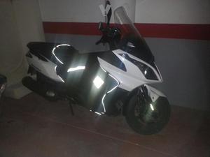 KYMCO Super Dink 350i -15