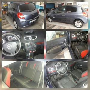 RENAULT Clio Rip Curl v 3p.