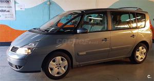 RENAULT Espace EXPRESSION 2.2 dCi 16v 5p.