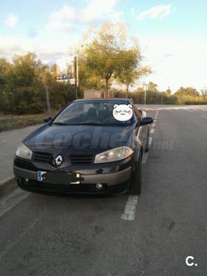 RENAULT Megane COUPECABR. CONFORT DYNAMIQUE v 2p.