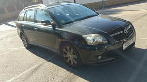 TOYOTA Avensis 2.2 D4D Executive Wagon -07