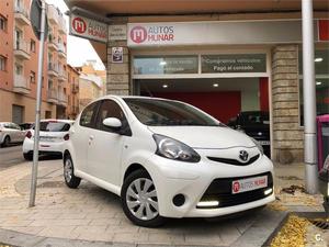 TOYOTA Aygo 70 Live 5p.