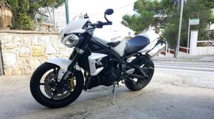 TRIUMPH Street Triple R -12