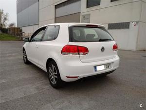 VOLKSWAGEN Golf VI 1.6 TDI 105cv DPF Advance 3p.