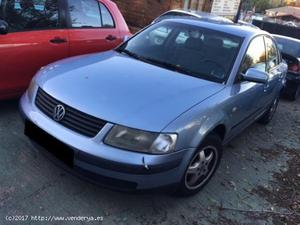 VOLKSWAGEN PASSAT 1.9 TDI COMFORTLINE, 115CV, 4P DEL  -