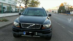 VOLVO XC90 D5 Momentum -07