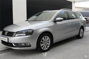 Volkswagen Passat Variant 2.0 Tdi 140 Advance Bmotion Tech