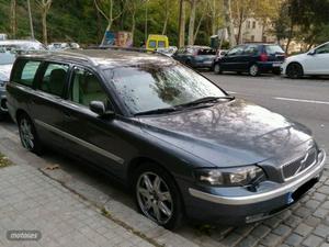 Volvo V 70 D5