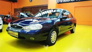 Ford Mondeo 1.8i Clx 5p. -98