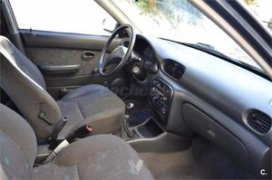 Hyundai Accent 1.3i Gls 12v 5p. -96