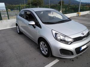 KIA Rio 1.2 CVVT 85cv Concept -14