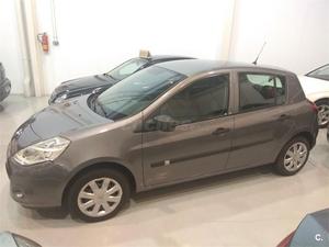 RENAULT Clio III Collection v 75 5p.