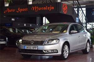 VOLKSWAGEN Passat 2.0 TDI 140 DSG Highline BlueMotion Tech