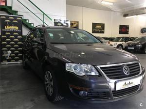 Volkswagen Passat Variant 2.0 Tdi 110cv Dpf Advance Plus 5p.