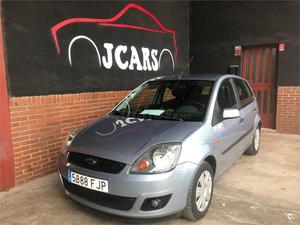 FORD Fiesta 1.3 AMBIENTE 5p.