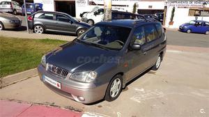 KIA Carens 1.8 LS 5p.