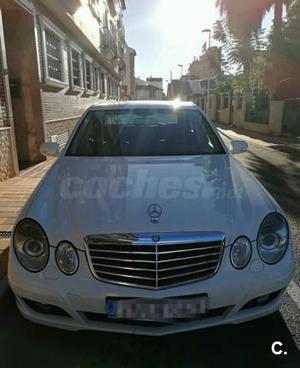 MERCEDES-BENZ Clase E E 220 CDI ELEGANCE 4p.