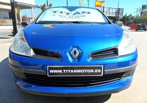 RENAULT Clio Emotion v eco2 5p.