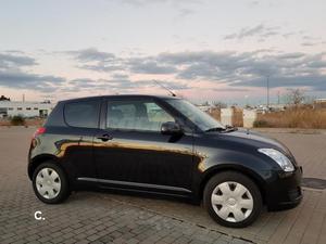 SUZUKI Swift 1.3 GL 3p 3p.