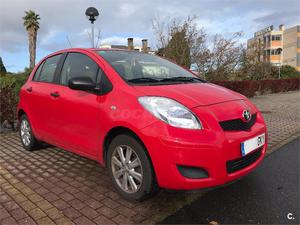 TOYOTA Yaris 1.0 VVTI Live 5p.