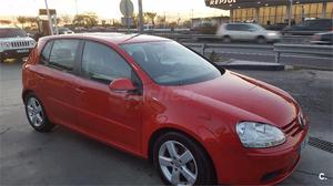 VOLKSWAGEN Golf 1.6 Trendline 5p.