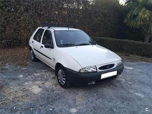 FORD Fiesta 1.8D STUDIO 5p.