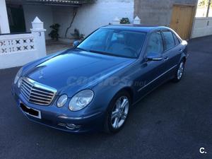 MERCEDES-BENZ Clase E E 200 K AVANTGARDE 4p.