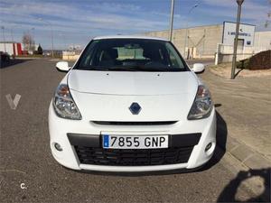 Renault Clio Emotion v Eco2 3p. -09