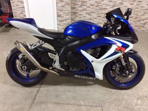 SUZUKI GSX R