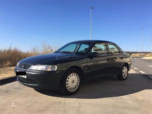 OPEL Vectra Elegance 2.2 DTI 16v 5p.