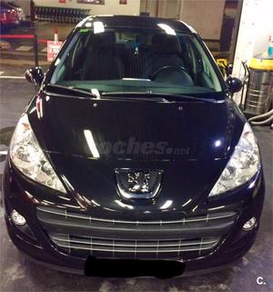 PEUGEOT 207 ACTIVE 1.4i 75 5p.